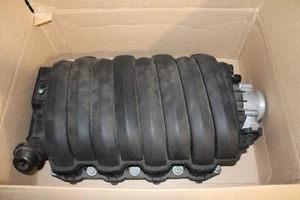 2011 Porsche 4.8L Intake Manifold Panamera N/A with Throttle Body - Picture 1 of 3