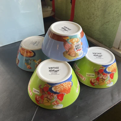 Vintage 2006 Kelloggs Rice Krispies & Corn Flakes Cereal Soup Bowl 5 Pc Ceramic - Image 1 of 4