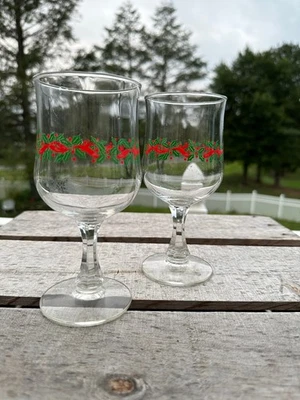 Set of 2 Arby's Christmas Glass; Holly; Red Ribbon; Gold Rimmed; 1990's - Image 1 of 4