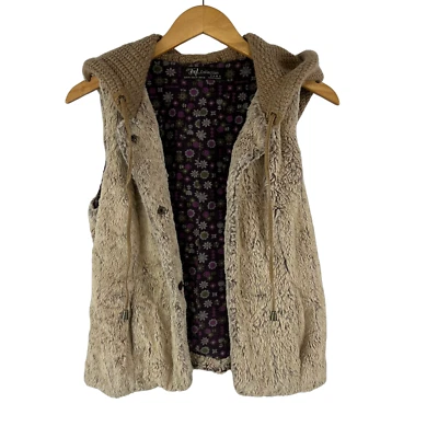 Chaleco con Capucha ZARA TRF Colección Mediano Marrón Piel y Suéter Ver Descripción Foto 1 de 4