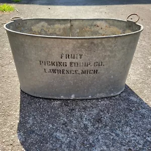 Equipo de recolección de frutas galvanizado vintage Co cubo Lawrence Michigan - Imagen 1 de 8