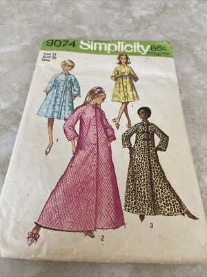 Simplicity 9074 Vintage Pattern Misses Bathrobe Two Lengths Housecoat 1970 70s - Image 1 of 4