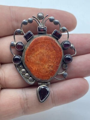 Brooch Antica Spilla ciondolo Argento 925 con corallo e pietre. Altezza 65 mm. - Immagine 1 di 4