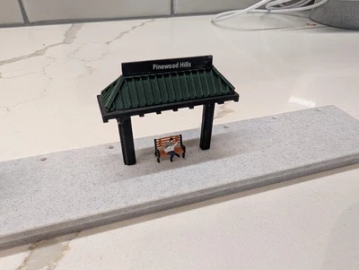 N Scale Station Shelter with Bench- Metrolink Stye in Dark Green. Kato, Bachmann - Image 1 of 4