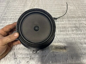 80 - 91 MERCEDES 560SEL W126 REAR LEFT DECK SPEAKER 1268200402 R7 - Picture 1 of 2