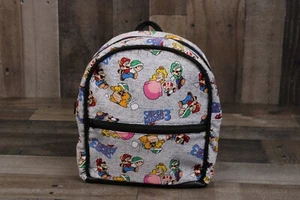 Super Mario Bros Mini-Rucksack. Mario Mini Rucksack. Nintendo. Mini Tasche - Bild 1 von 5