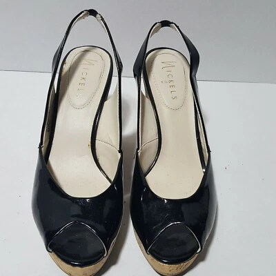 Sandalia de cuña con plataforma Nickels negra y corcho 7 1/2 M Foto 1 de 4