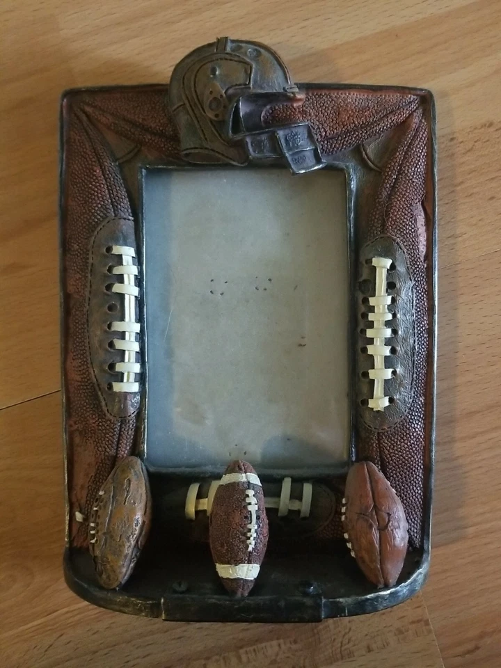 3D Resin Football Theme Picture Frame 3.5x5 Sports - Image 1 of 1