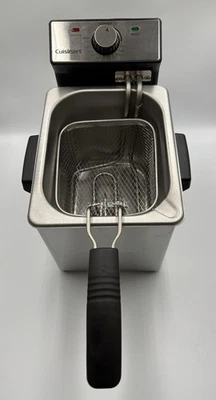Freidora Cuisinart CDF-130 2 cuartos de galón acero inoxidable - caja abierta Foto 1 de 4