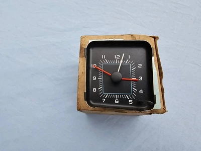 NOS 1978-1979 CHEVROLET CHEVELLE+EL CAMINO DASH CLOCK 461298 READ AUCTION Foto 1 de 3