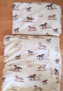 Horse Western fitted Twin  sheet and Standard pillowcase