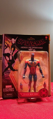 Marvel Legends - Spider Man: Across the Spider-Verse - Spider-Man 2099 Cover