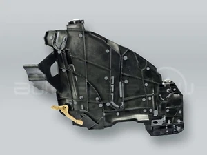 Soporte de montaje de faros DERECHO para VW Touareg 2008-2010 - Imagen 1 de 2