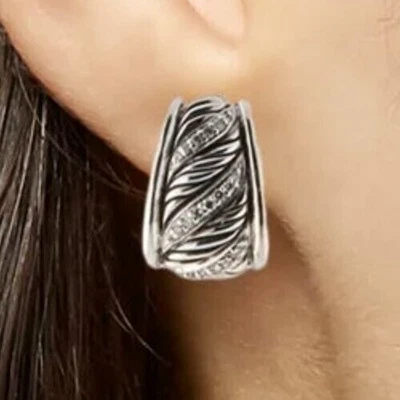 Ret. $1,550-DAVID YURMAN-RARE-TAPERED CABLE EARRINGS with DIAMONDS/SS - Image 1 of 3