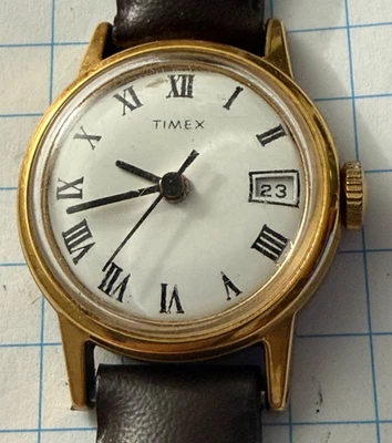 Vintage Timex Mechanical Watch for Women working - image 1 of 4