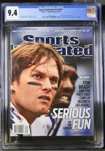 2010 Sports Illustrated Magazine Graded CGC 9.4 Tom Brady Randy Moss Newsstand - Picture 1 of 2