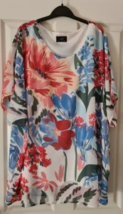 Sara Tunic - Size 20 - white multi - as new cond - Picture 1 of 7