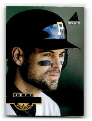 1994 Pinnacle #208 Jeff King Pittsburgh Pirates Baseball - Image 1 of 2