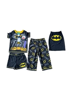 NWT Batman Boy's 3T Pajama Set Top Cape Shorts Pants NEW - Picture 1 of 3