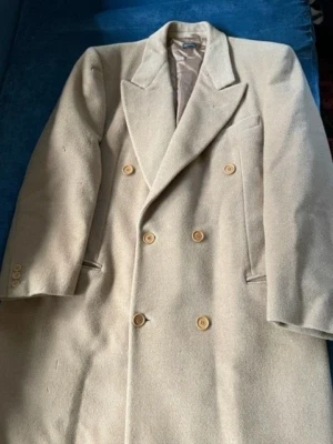 Giogio Armani Black Label Vestimenta Spa 100% Baby Camel Men's Coat VINTAGE Moth - Image 1 of 4