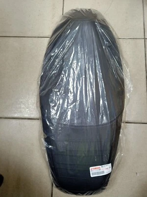 Conjunto de asiento doble genuino BBJ-F4730-00-00 para Yamaha Zuma 125 2022 - 2024 Foto 1 de 3
