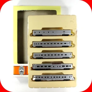 N Scale ****Santa Fe**** Lightweight Passenger Car 5-Pack Set --- CON-COR 540001 - Picture 1 of 8