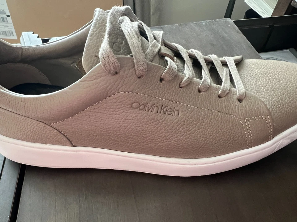 Brand New Mens Calvin Klein Falconi casual sneaker shoe, Size 11 - Image 1 of 3