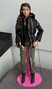 Barbie Collector Black Label The Hunger Games Katniss Everdeen - Bild 1 von 18