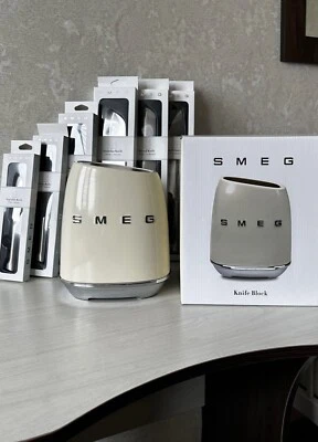 Juego de cuchillos de chef Smeg de 6 hojas - Cuchillos de cocina multifunción de acero inoxidable Foto 1 de 4