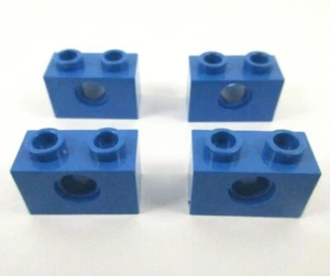 LEGO x4 Blue Technic Brick 1x2 with Hole Réf 3700 - Foto 1 di 1