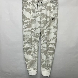 Pantalones de entrenamiento Nike Sportswear Tech camuflados de vellón blancos para hombre 2XL CU4497-121 - Imagen 1 de 12