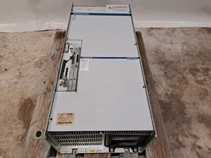 Rexroth Indramat DIAX03 DKR02 1-W200B-BE23-01-FW - Imagen 1 de 9