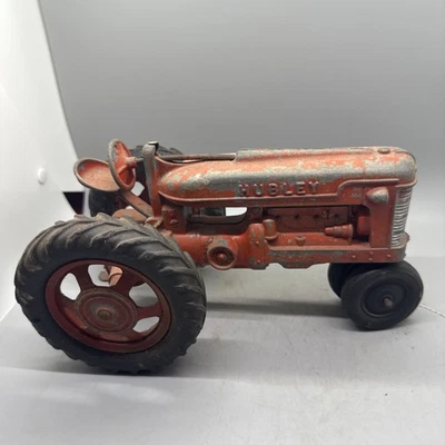 Tractor agrícola HUBLEY fundido a presión de colección Foto 1 de 4