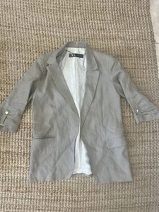 Zara Women's Gray Blazer 100% Linen 3/4 Sewed Sleeve Open Front size medium - Picture 1 of 4