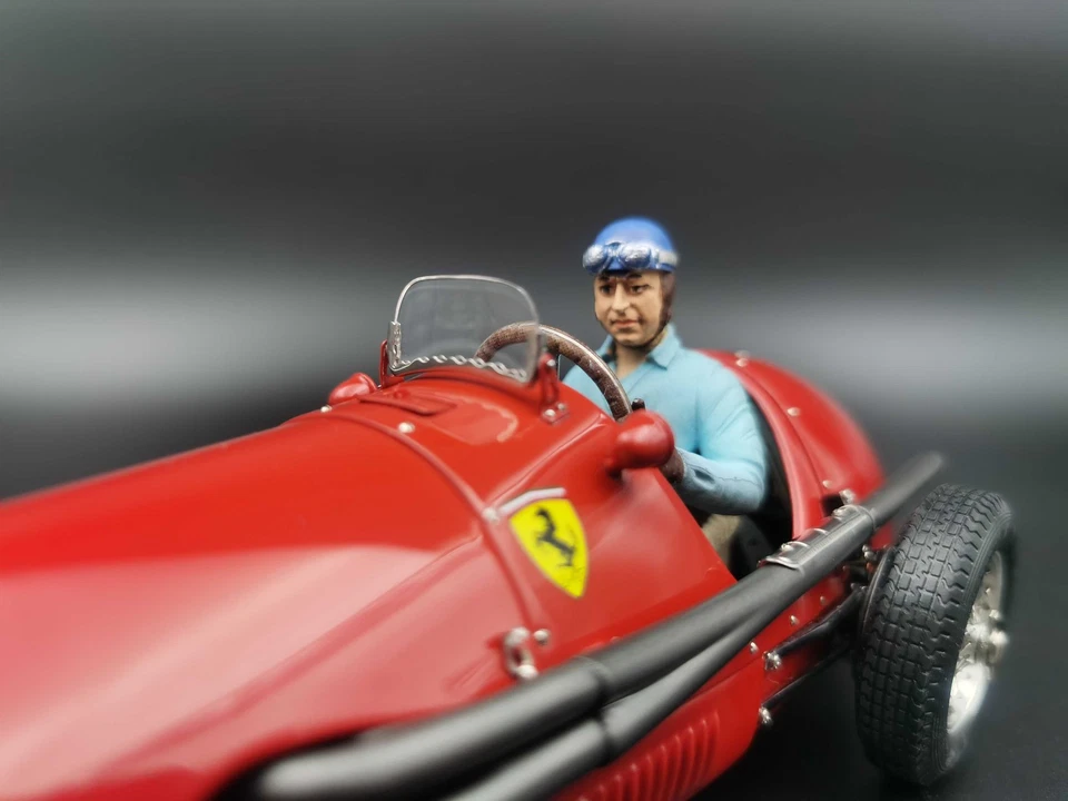1: 18 doll car model scene Ascari driving posture cmc exoto Ferrari Doll only - Image 1 of 4