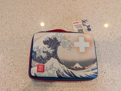 Band-Aid First-Aid Kit Designer Bag -   The Met The Great Wave off Kanagawa - Image 1 of 2