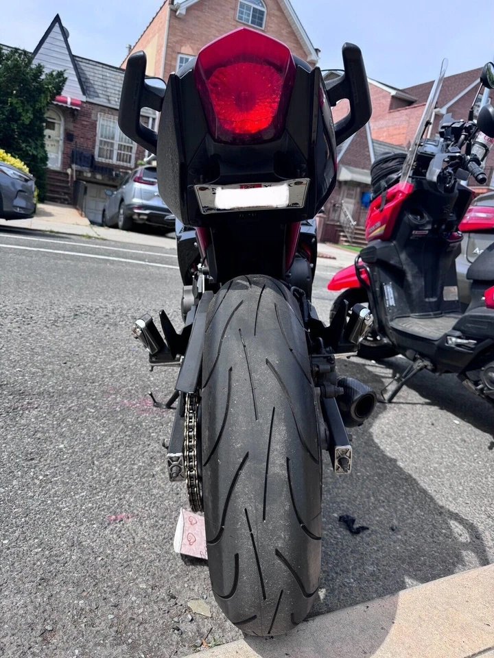 Yamaha FZ6R FZ-6R 2009-2017 guardabarros eliminador trasero ordenado orientación delantera Foto 1 de 4