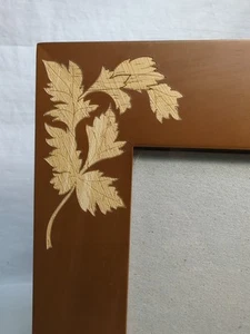 Crafted Wood Photo Frame with Etched Leaves. Holds 4"x6" Photo Thailand - Picture 1 of 12