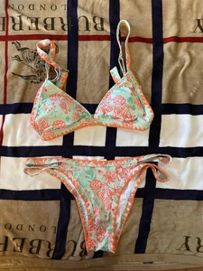 NWT Women’s Size Medium Sexy Multicolor Bikini By Cupshe - Picture 1 of 3