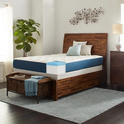 Select Luxury 10-inch Quilted AirFlow Gel Foam Mattress Set - Image 1 of 4