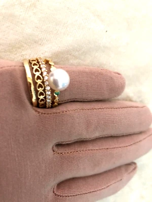 HONORA x JUEGO DIAMONIQUE 4 ANILLOS APILABLES, SS u ORO 18K PLTD TALLA 8 u 11 (M4696-52) Foto 1 de 4