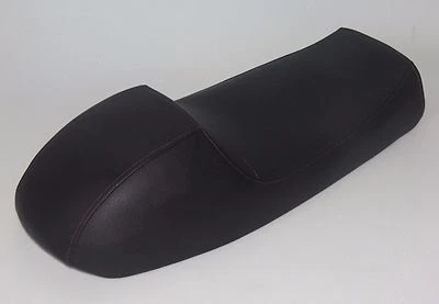 Suzuki GT550 GT380 1972-1977 solo single motorcycle seat saddle CODE: T4078 - Imagem 1 de 4