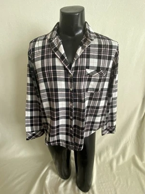 Victoria's Secret Loungewear Топ женщин средний черный/белый фланелевый длинным рукавом  - Изображение 1 из 4