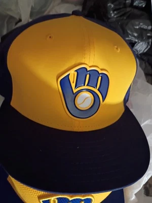 Sombrero ajustado retro azul/dorado New Era 59Fifty Milwaukee Brewers talla 7 1/4 Foto 1 de 2