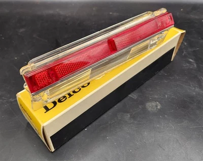 67 68 Cadillac Eldorado Rear Bumper Impact Bar Lower Reflex Marker Lens LH NOS - Image 1 of 2