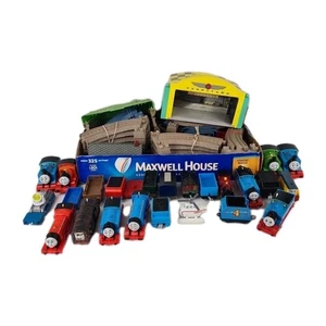 Enorme Thomas & Friends T29 Plástico Trenes, Coches, Pistas de Construcción Lote Juguete Original - Imagen 1 de 17