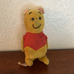 Muñeca de terciopelo Winnie the Pooh años 60 6" brazos posables juguete vintage Sears - Imagen 1 de 10