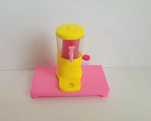 Barbie Schwestern Camper Wohnmobil Getränkespender im Regal Ersatzteil - Bild 1 von 5