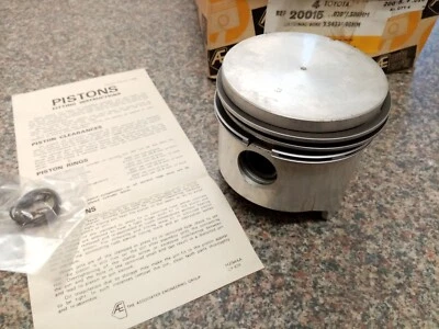 Juego de pistones Toyota 1900 3R Corona/Corona/RS30/31/40/46 STD,020.040" disponible - Imagen 1 de 4