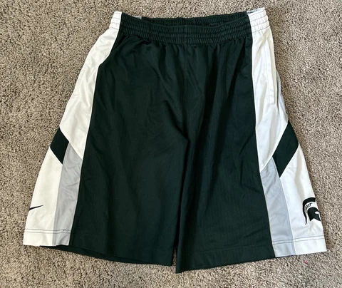 Vintage Nike Michigan State Spartans NCAA Basketball Shorts Mens Size med USA Cover